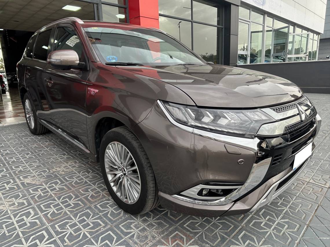 Mitsubishi Outlander Kaiteki+