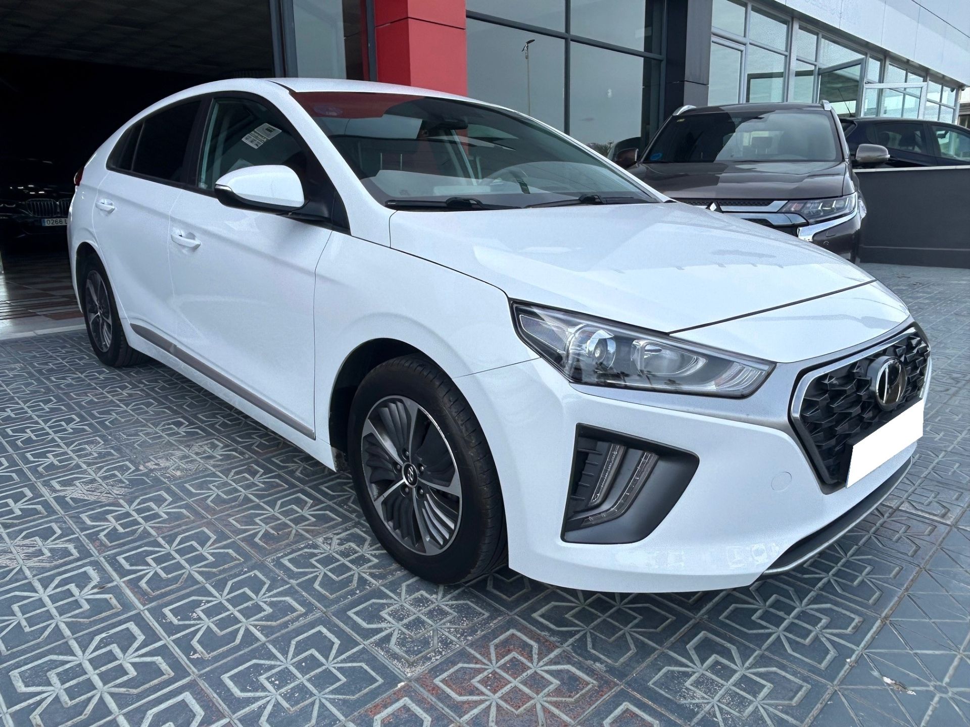 Hyundai IONIQ 1.6 GDI HEV Klass DCT