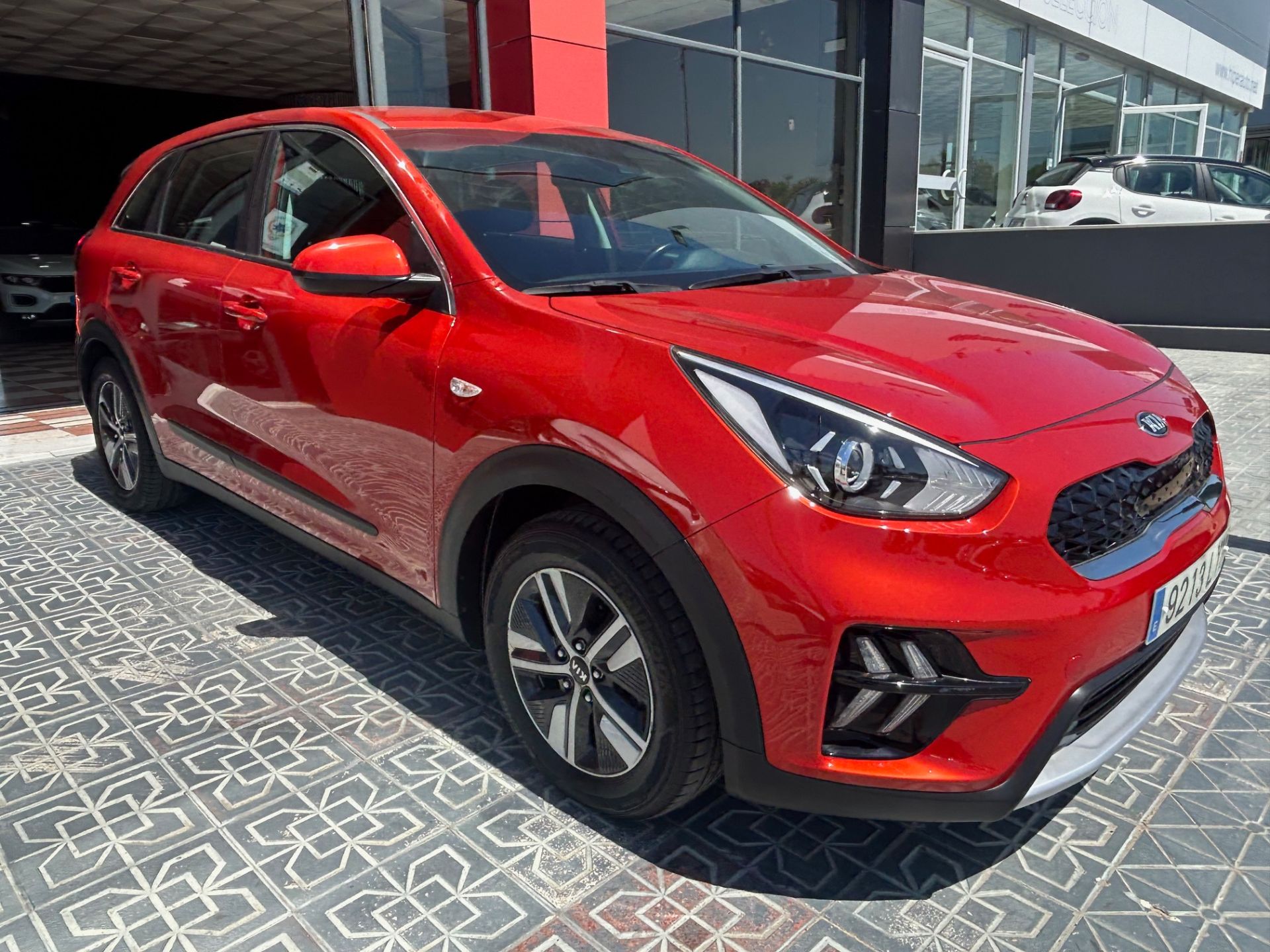 KIA Niro 1.6 GDi PHEV 104kW (141CV) Concept